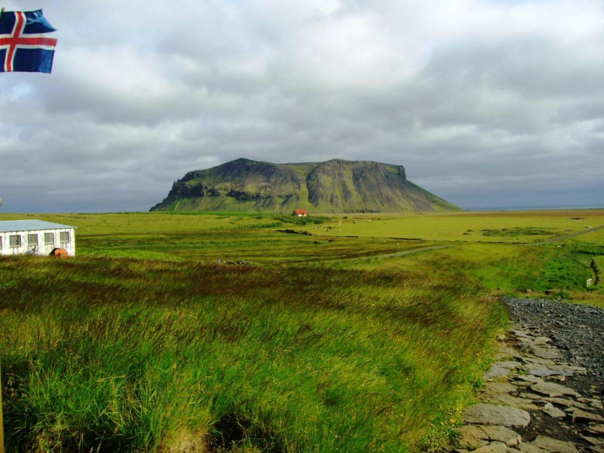 Eystri-Solheimar Hotel Vík Екстериор снимка